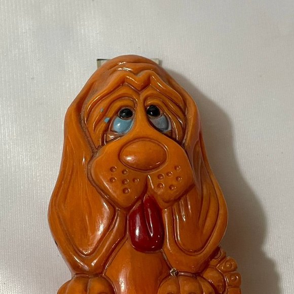 Vintage mid-century Orange plastic Hong Kong Basset hound sad long face shakers - Picture 2 of 4